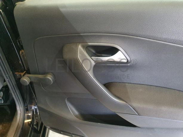 Volkswagen Polo 1.2 TDI · Ano 2011