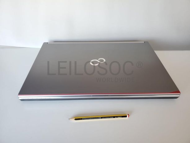 Portátil Fujitsu Celsius H770 