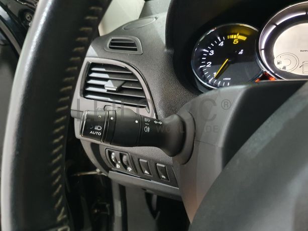 Renault Mégane 1.5 DCI · Ano 2014