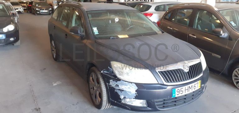 Skoda Octávia II Combi 2.0 TDI · Ano 2009