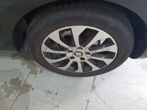 Seat Leon 1.6 TDI · Ano 2014