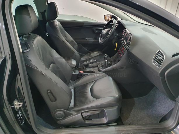 Seat Leon 1.6 TDI · Ano 2014