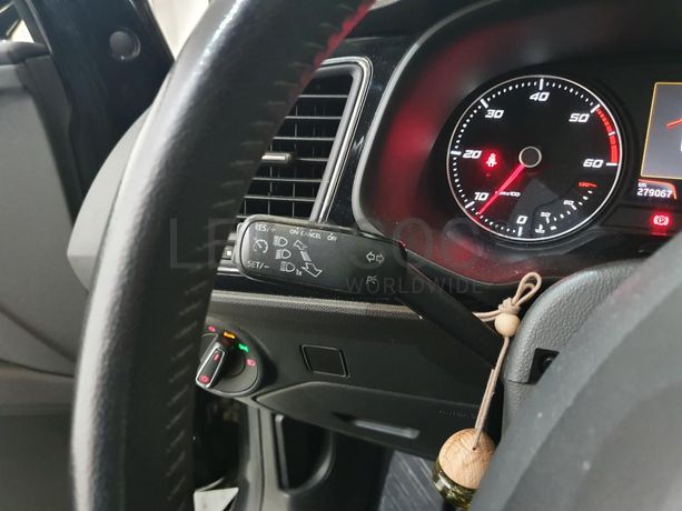 Seat Leon 1.6 TDI · Ano 2014