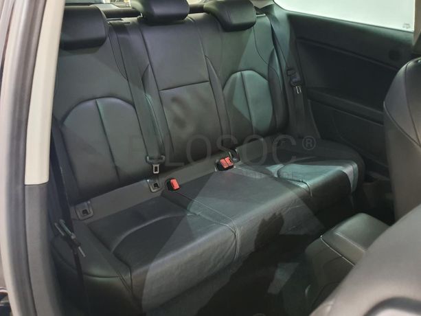 Seat Leon 1.6 TDI · Ano 2014