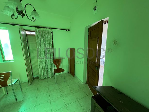 Edifício com 2 pisos · Lagos