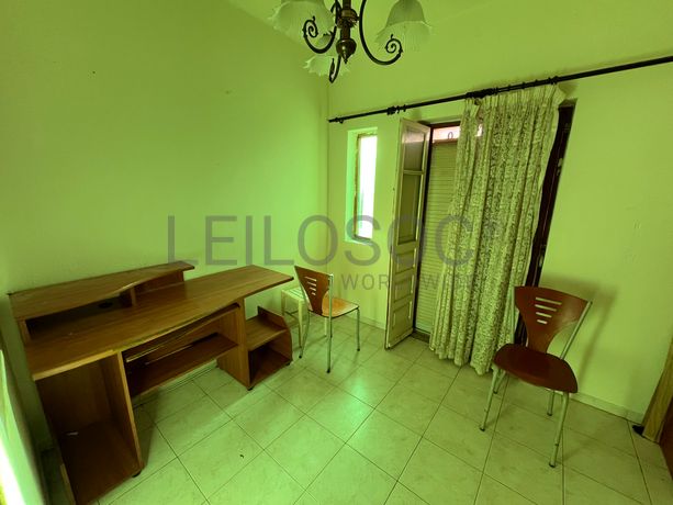 Edifício com 2 pisos · Lagos