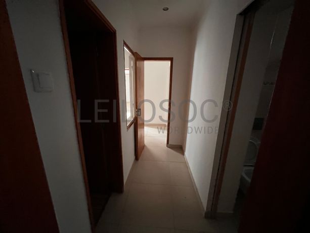 Edifício com 2 pisos · Lagos