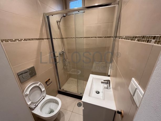 Edifício com 2 pisos · Lagos