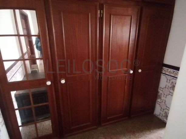 Apartamento T2 c/ logradouro · Amadora