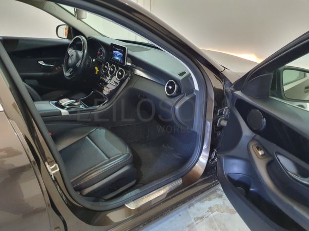 Mercedes-Benz C200D · Ano 2015