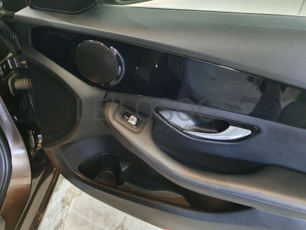 Mercedes-Benz C200D · Ano 2015