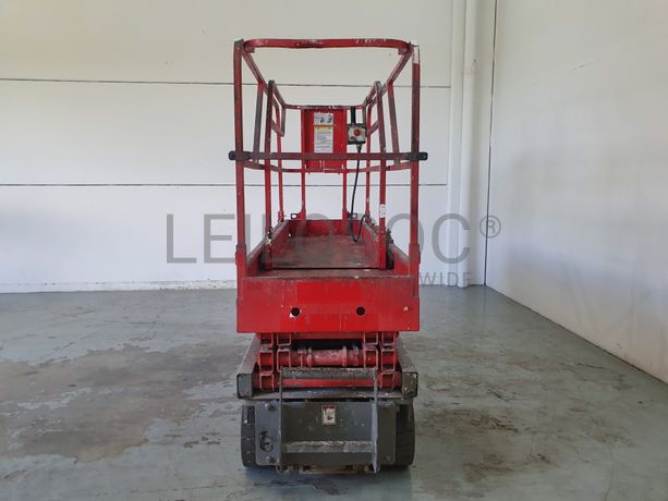 Plataforma Elevatória Haulotte Compact 8