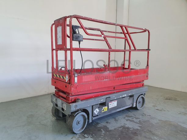 Plataforma Elevatória Haulotte Compact 8