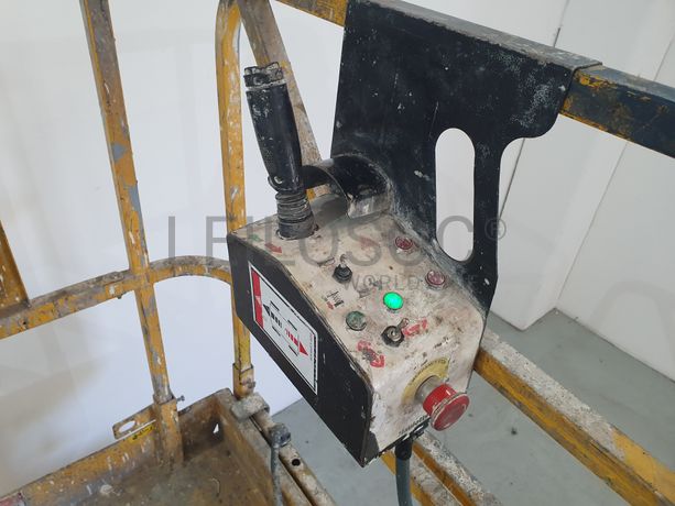 Plataforma Elevatória Haulotte Compact 10