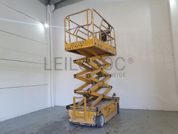 Plataforma Elevatória Haulotte Compact 10