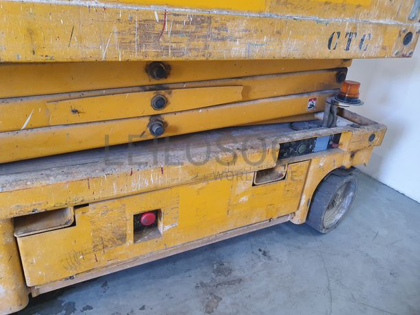 Plataforma Elevatória Haulotte Compact 10