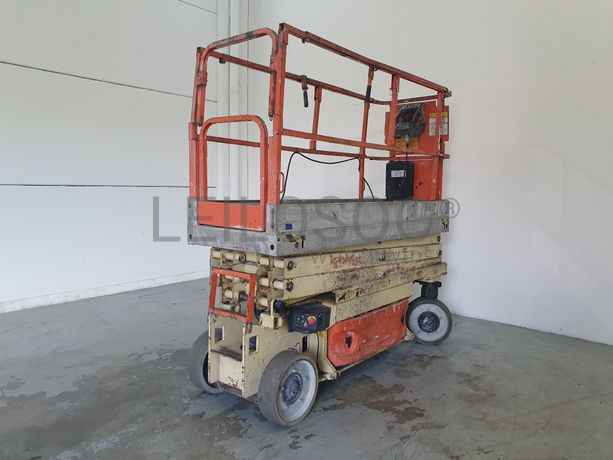 Plataforma Elevatória JLG GS-20ES