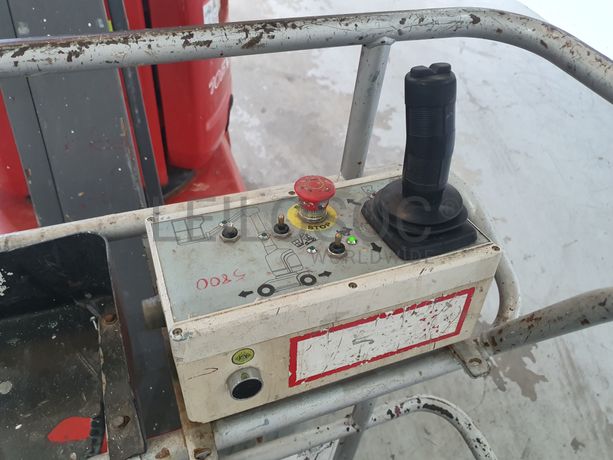 Plataforma Elevatória Manitou 105 VJR2