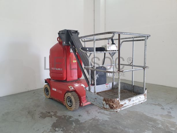 Plataforma Elevatória Manitou 105 VJR2