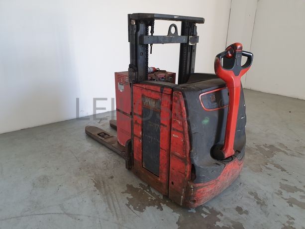 Stacker Linde L14