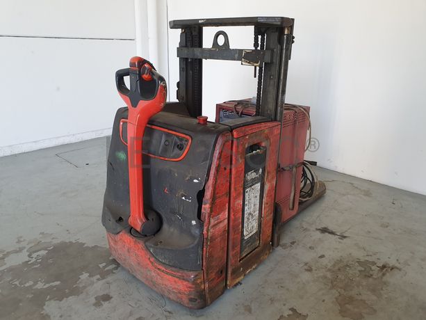 Stacker Linde L14