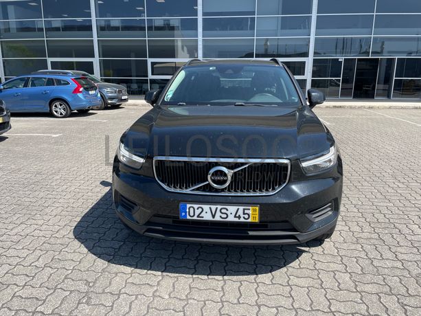 Volvo XC40 T3 · Ano 2018