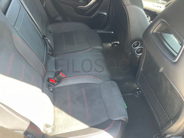 Mercedes-Benz A180 D AMG · Ano 2019