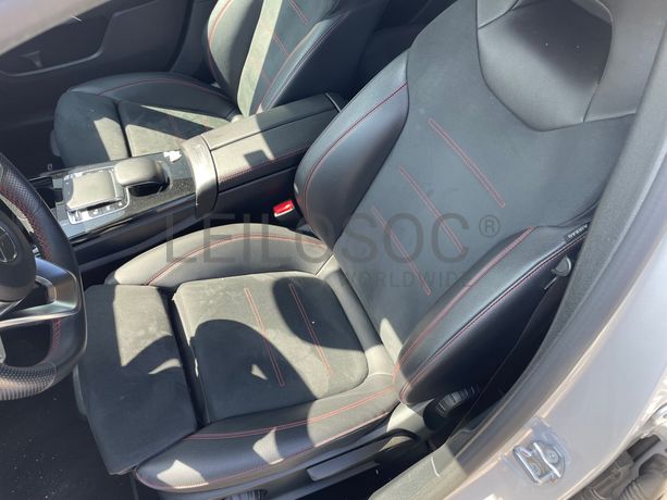 Mercedes-Benz A180 D AMG · Ano 2019