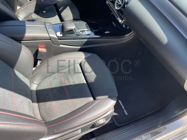 Mercedes-Benz A180 D AMG · Ano 2019