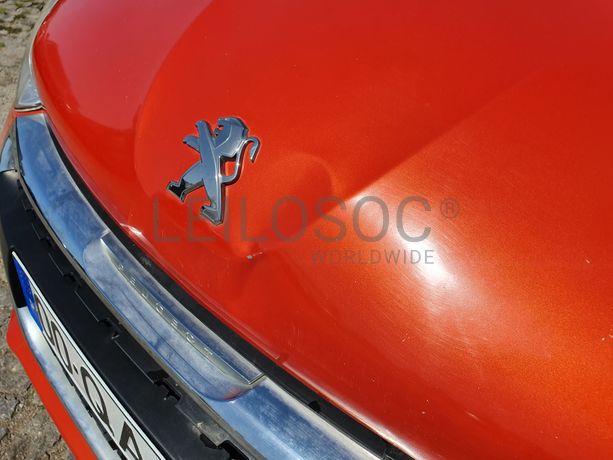 Peugeot 208 1.2 · Ano 2015