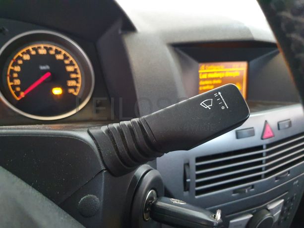 Opel Astra 1.7 CDTI · Ano 2005