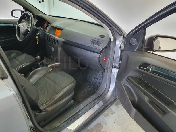 Opel Astra 1.7 CDTI · Ano 2005
