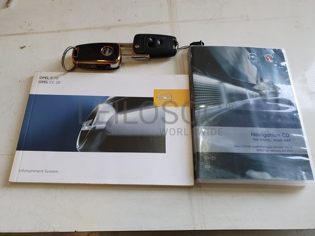 Opel Insignia 2.0 CDTI · Ano 2010