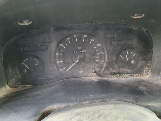 Ford Transit · Ano 2003