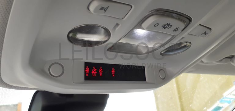 Peugeot 308 SW 1.6 HDI · Ano 2015