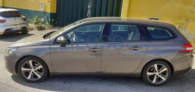 Peugeot 308 SW 1.6 HDI · Ano 2015