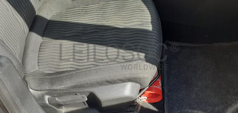 Peugeot 308 SW 1.6 HDI · Ano 2015