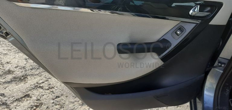 Citroën C4 Grand Picasso 1.6 HDI · Ano 2011