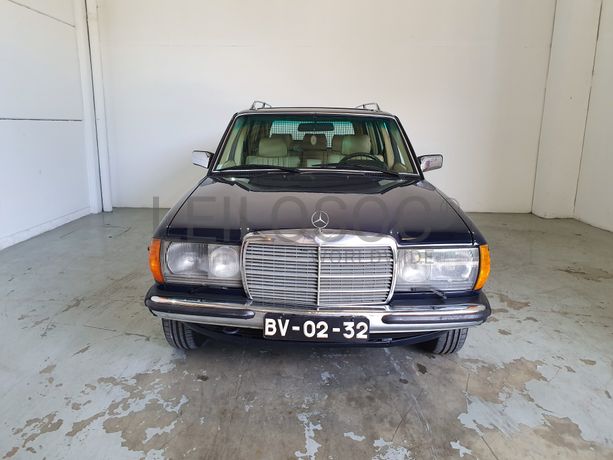Mercedes-Benz 300 Turbo Diesel W 123 · Ano 1981