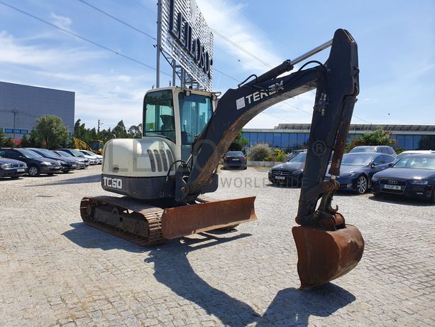Mini Giratória Terex TC 60