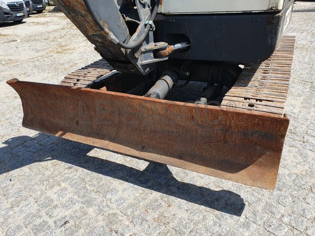 Mini Giratória Terex TC 60