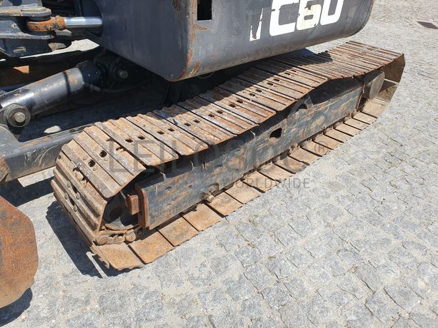 Mini Giratória Terex TC 60