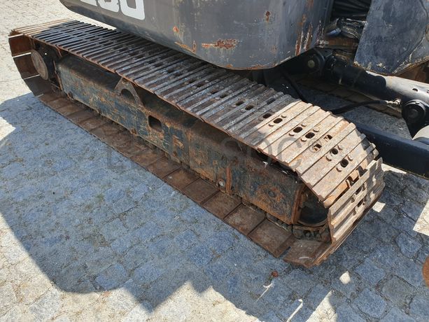 Mini Giratória Terex TC 60