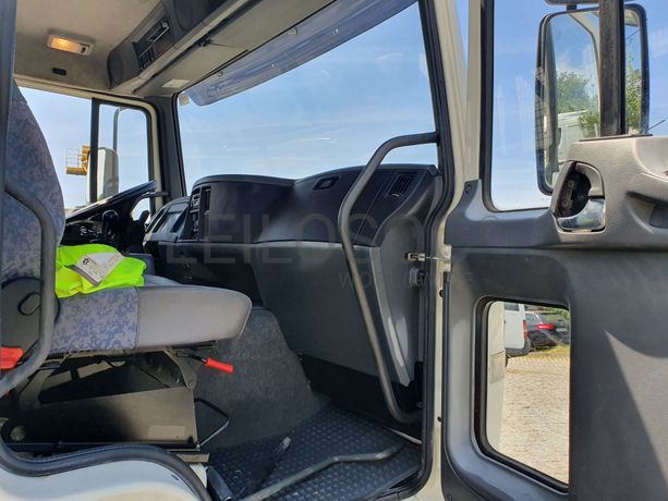 Volvo FL6 Basculante · Ano 2004