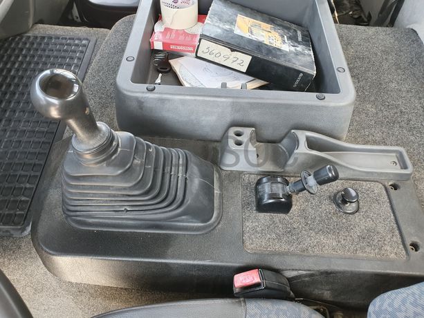 Volvo FL6 Basculante · Ano 2004