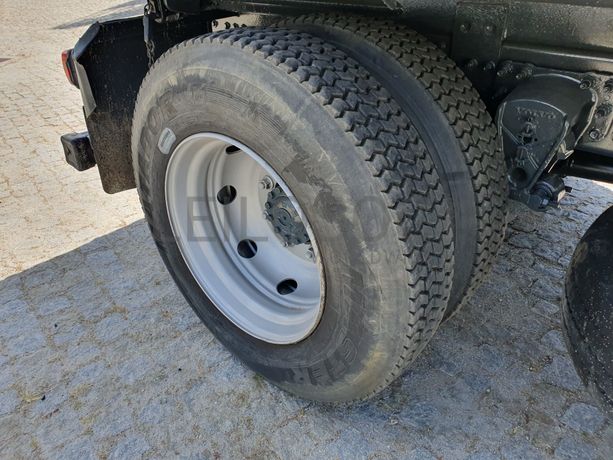 Volvo FL6 Basculante · Ano 2004