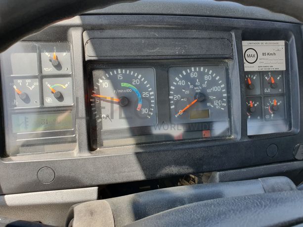 Volvo FL6 Basculante · Ano 2004