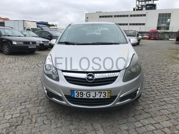Opel Corsa 1.3 CDTI · Ano 2008