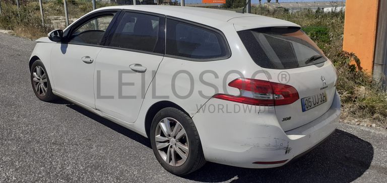Peugeot 308 II SW 1.6 HDI · Ano 2015