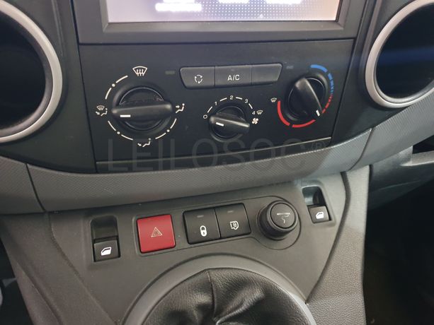Peugeot Partner 1.6 Blue HDI · Ano 2017